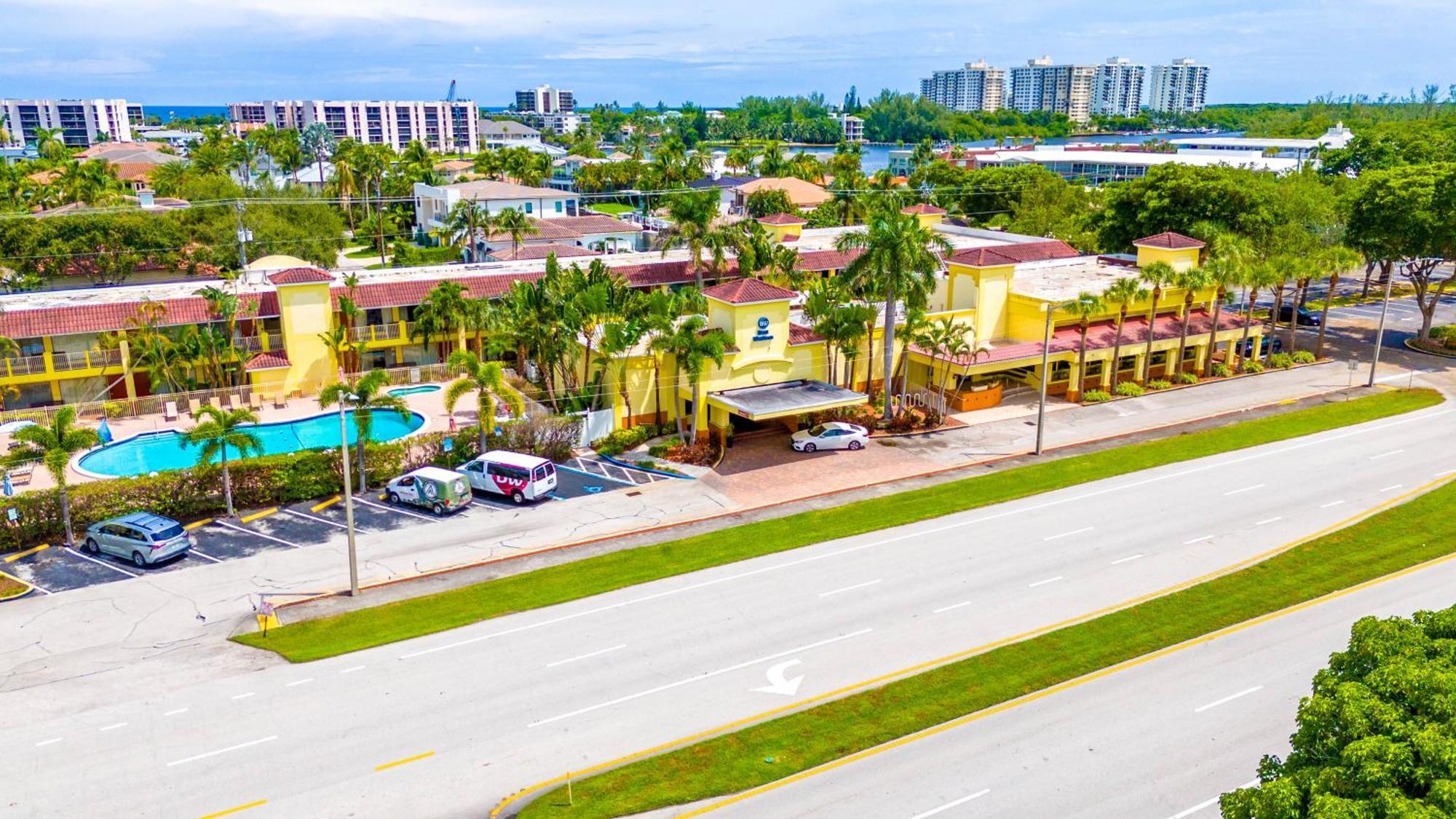 Best Western Plus University Inn Boca Raton Exterior foto